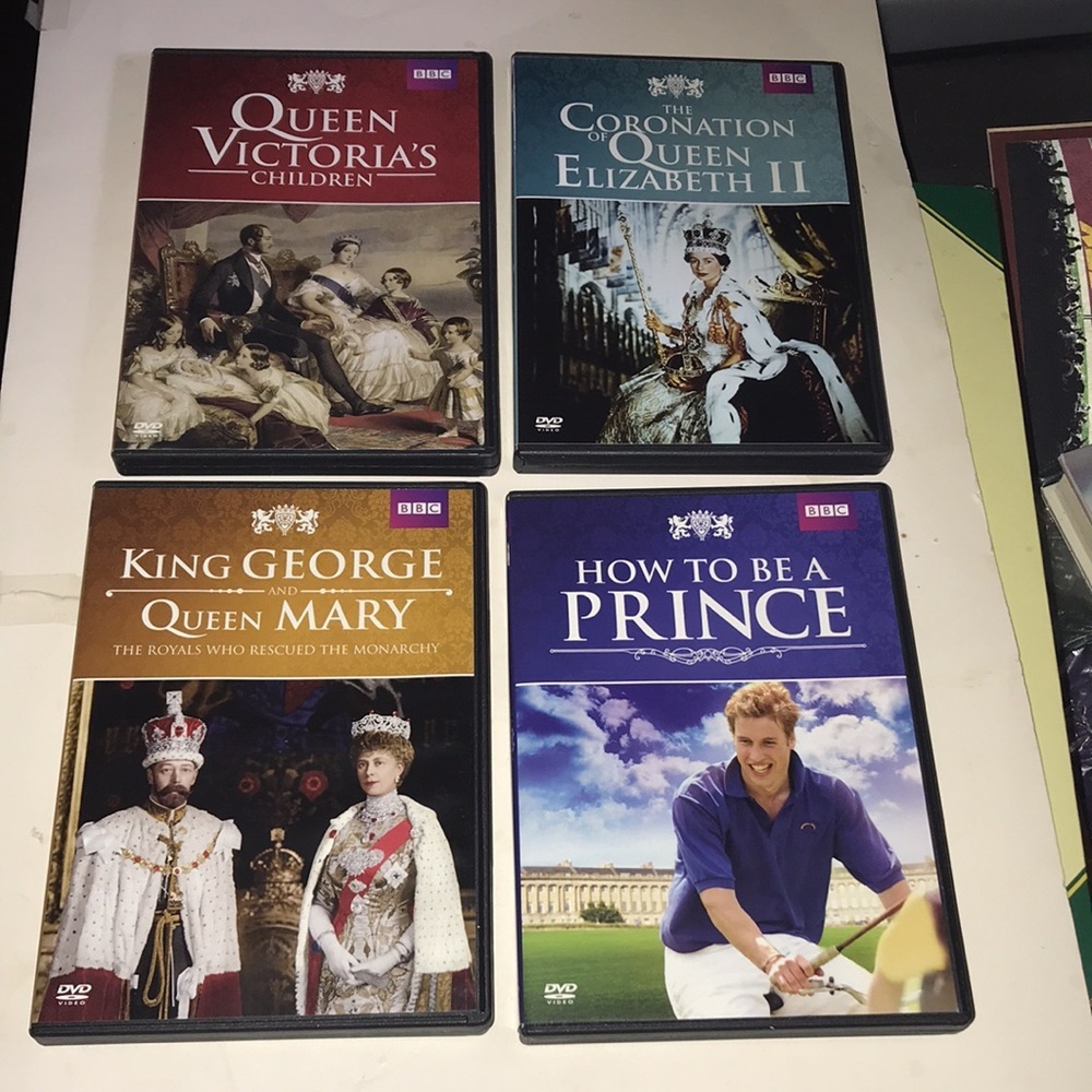 Royal Collection BBC DVD Box Set - Picture 5 of 14